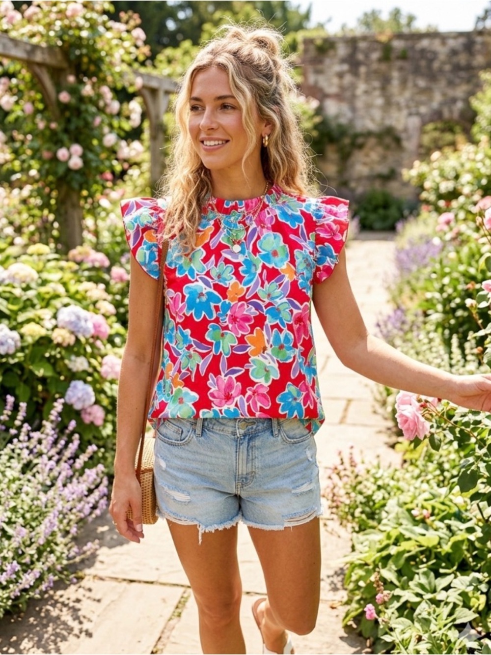 NWOT Bibi Floral Ruffle Sleeve Top Size Medium